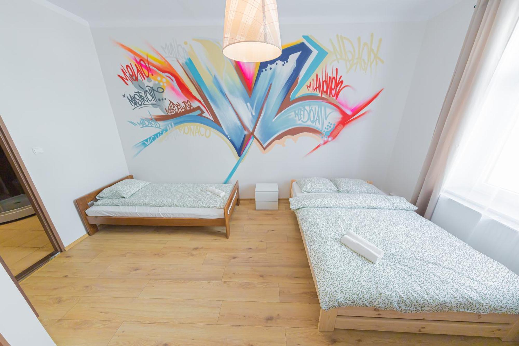 Graffiti Hostel Krakow